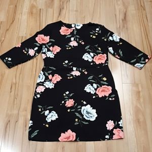 Old Navy xl flowered black floral dress 14 16